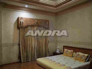 Rumah Mewah Solo baru grogol baki dekat pakuwon Mall the park
