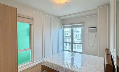 Solinea T4 Palatine 3BR Penthouse 104sqm Parking Maids WiFi Ayala CBP