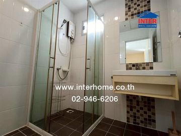 Two-story townhome, 28.3 sq.wah, The Connect 20 Watcharapol-Permsin Village, Soi Permsin 62, Permsin Road, Watcharapol Road, Sai Mai District, Bangkok
