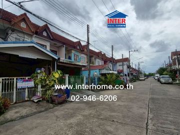 Two-story townhome, 16 sq.wa., Chatnarong Villa 4, Soi Piennont, Lam Luk Ka Road, Pracha Uthit Road, Lam Luk Ka, Pathum Thani.