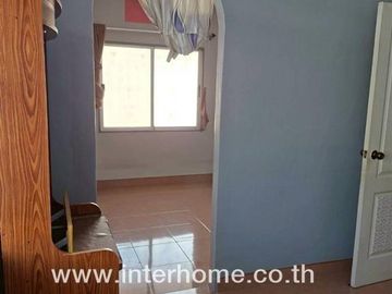 Two-story townhome, 22.7 sq.wa., Yu Charoen 3 Village, Lam Luk Ka - Khlong 4, near Lad Sawai Central Market, Lam Luk Ka Road, Phra Ong Chao Sai Road,