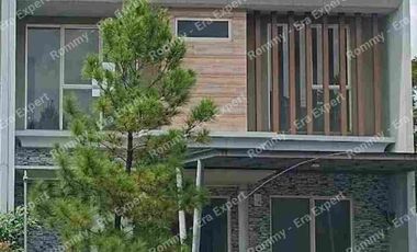 Rumah 2 Lantai Dalam Cluster Siap Huni Dekat Mal Akses Langsung Gerbang Tol di Jakarta Garden City
