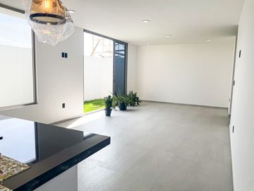 CASA EN VENTA EN CONDADO DEL VALLE ALTEA