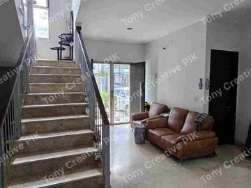 Rumah Golf Island 8x15 – Area Belakang Sudah Renovasi & Siap AJB