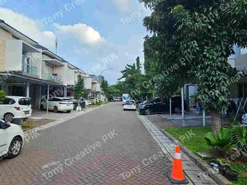 Rumah Golf Island 8x15 – Area Belakang Sudah Renovasi & Siap AJB