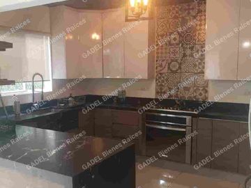Casa en Venta puerta de hierro Monterrey N.L