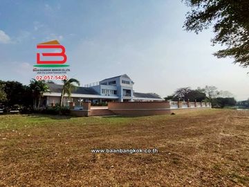 ที่ดินเปล่า เนื้อที่ 112 ตร.ว. หมู่บ้านเดอะลากูล 1-2 ถนนปทุมธานี-สามโคก-เสนา ตำบลท้ายเกาะ อำเภอสามโคก ปทุมธานี