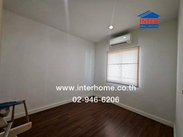 Two-story townhome, 21.8 sq.wa., Habitown Watcharapol Village, Watcharapol Road, Ramintra Road, Sai Mai District, Bangkok.