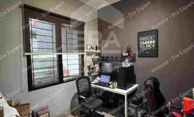 Rumah 2 Lantai Modern Siap Huni Lokasi Premium dekat Tol di Jakarta Timur