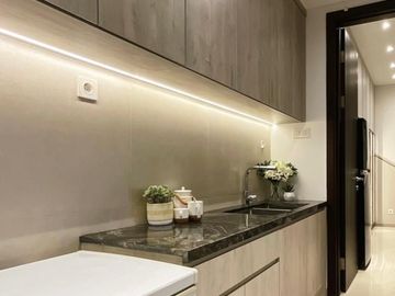 Dijual Rumah Cantik Graha Natura Full Furnish Strategis Siap Huni