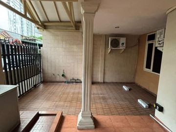 Dijual Rumah Murah Minimalis Darmo Baru Barat Strategis Siap Huni
