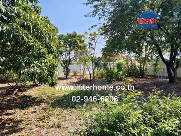 Two-story detached house, 420 sq.w., located in Soi Khlong Si Tawan Ok 43, near Khlong Luang Bus Terminal, Khlong Luang Road, Khlong Luang, Pathum Tha