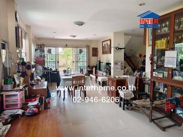 Two-story detached house, 420 sq.w., located in Soi Khlong Si Tawan Ok 43, near Khlong Luang Bus Terminal, Khlong Luang Road, Khlong Luang, Pathum Tha