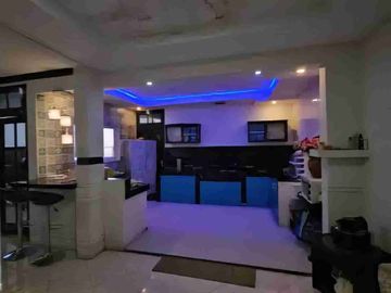 Rumah Ngesrep Barat Srondol, Banyumanik Tembalang