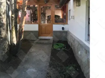 Excelente propiedad zona centro Calle Los Robles- San Martín de los Andes -