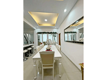 DA05 Rumah Mewah 240 m2 Lokasi Bagus Rawamangun Jakarta Timur