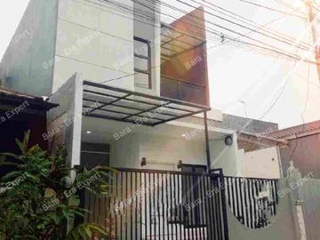 Jual rumah baru di pulo asem, Rawangun. Aman dari banjir!!