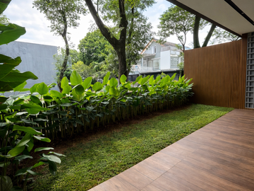 Dijual Rumah Bangunan Mandiri Foresta Naturale BSD City