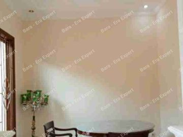Jual rumah elegan siap huni di Rawamangun. Aman dan bebas banjir!!