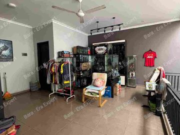 Jual rumah modern siap huni di pulo asem. Aman, nyaman dan bebas banjir!!!