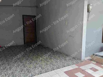 Dijual Rumah Strategis 3 Lantai Semi Furnished Di Gunung Sahari Jakpus