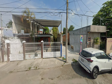 Casa en Ballena, Justo Sierra, Ciudad del Carmen, Campeche, Remate Bancario