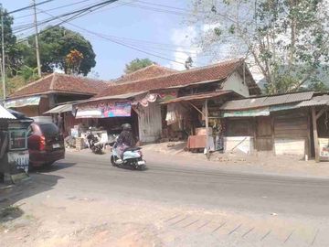 Dijual Cepat Tanah Lokasi Strategis Di Jatinangor
Jl. Cikuda ( 80 Meter an ke Mainroad Jatinangor ) Sebrang Pasar Hegarmanah Cikuda