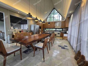 Rumah di Aristoteles Gading serpong sudah interior cakep elegant , full furnished