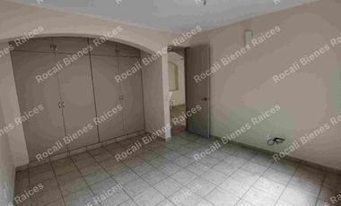 EN VENTA INMUEBLE DE CINCO DEPARTAMENTOS