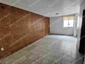 EN VENTA INMUEBLE DE CINCO DEPARTAMENTOS