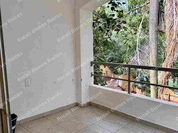 EN VENTA INMUEBLE DE CINCO DEPARTAMENTOS