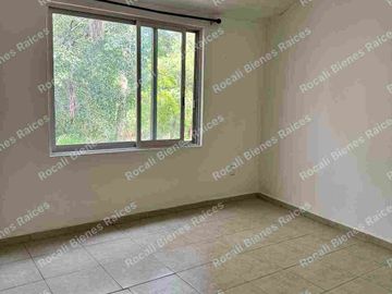 EN VENTA INMUEBLE DE CINCO DEPARTAMENTOS