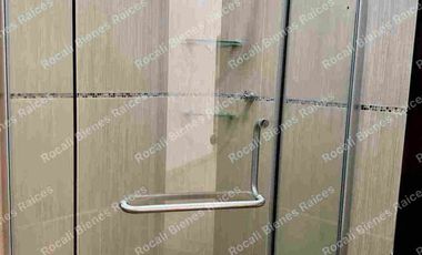 EN VENTA INMUEBLE DE CINCO DEPARTAMENTOS