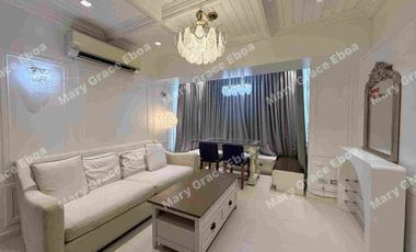 Two Serendra Red Oak 2BR| interior design |fully furnished| parking