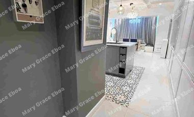 Two Serendra Red Oak 2BR| interior design |fully furnished| parking