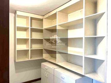 Venta de Departamento de 3 dormitorios, Sector El Bosque, Quito, Ecuador