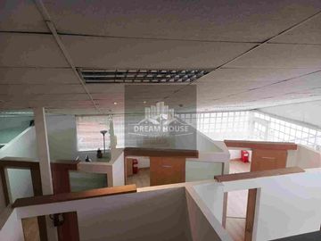 Renta de Local Comercial, Sector El Batán, Quito, Ecuador
