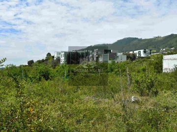 Venta de Terreno, Sector San Juan Alto, Cumbayá, Quito, Ecuador