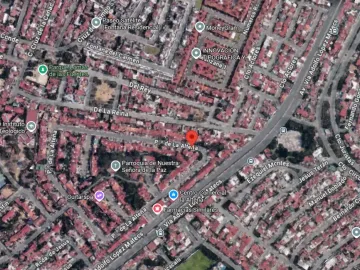 CASA EN LOMAS VERDES ALTEÑA, NAUCALPAN, EDOMEX. REMATE ADJUDICADO