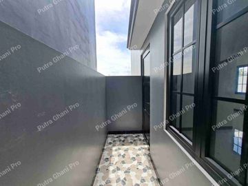 3Lantai Tanah Luas Dekat Stasiun Tanjung Barat