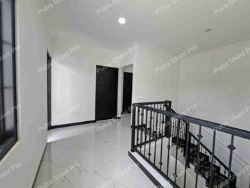 3Lantai Tanah Luas Dekat Stasiun Tanjung Barat