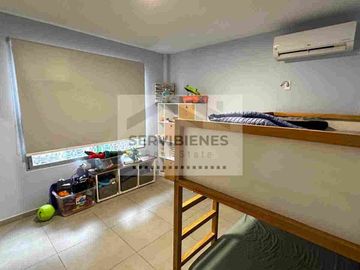 Casa en Venta en Urdesa Central