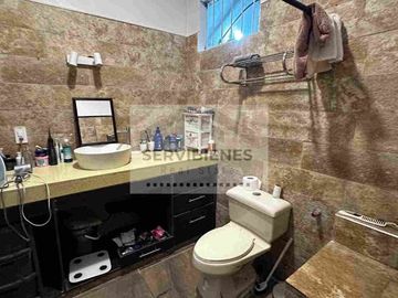 Casa en Venta en Urdesa Central