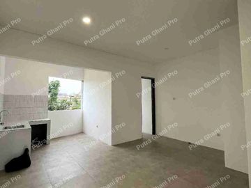 Cluster Modern Tropical dekat Toll, Fasilitas Lengkap