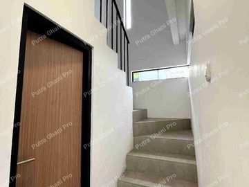 Cluster Modern Tropical dekat Toll, Fasilitas Lengkap