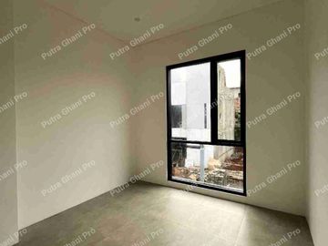 Cluster Modern Tropical dekat Toll, Fasilitas Lengkap