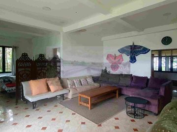DI JUAL  !
Tanah Murah di Arca Domas,Megamendung,
View Gunung Pangrango dan Gunung Salak,Udara Alami sejuk
Bonus 2 Rumah,  1 Villa