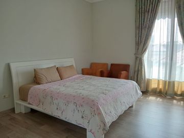 Di Jual Rumah Strategis di Kebagusan