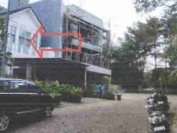 Rumah 2 Lantai manis dan strategis di BSD