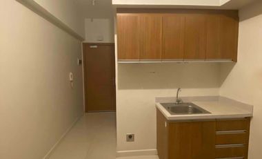 FOR SALE: STUDIO UNIT IN ETON TOWER MAKATI CITY